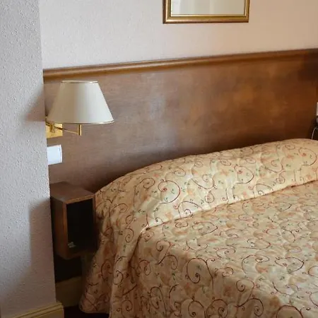 Relais Du Perigord Noir Hotel